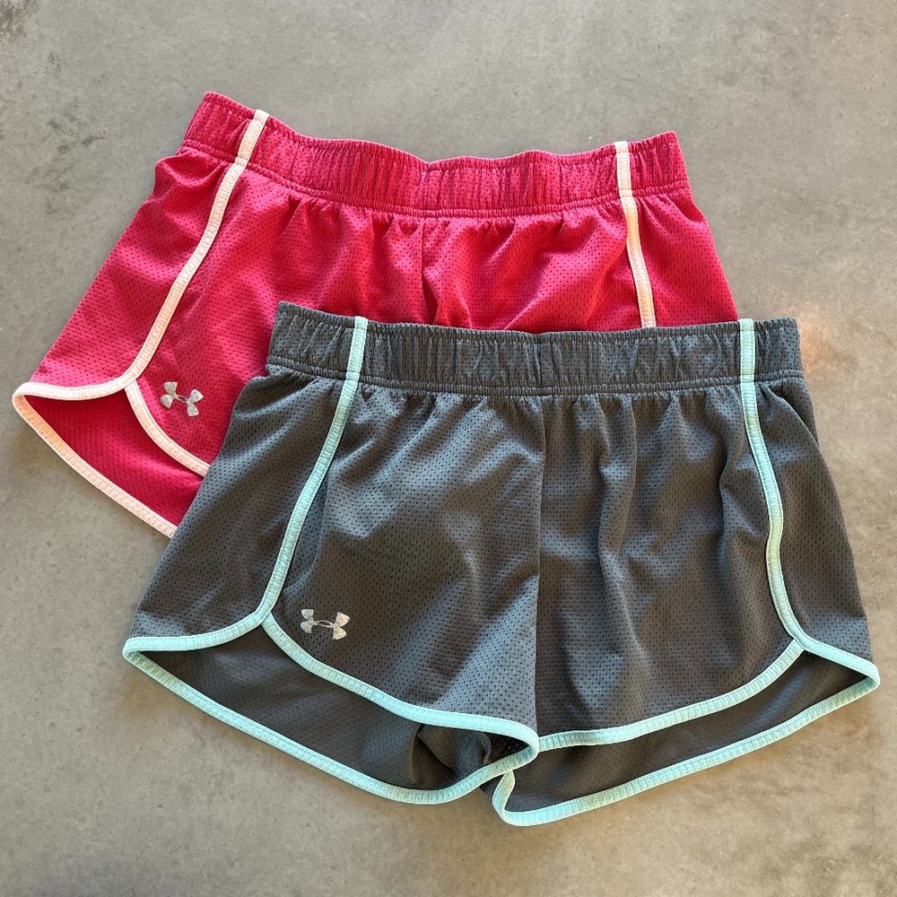 2 pairs pink and gray EUC Under Armour mesh heatgear size small shorts